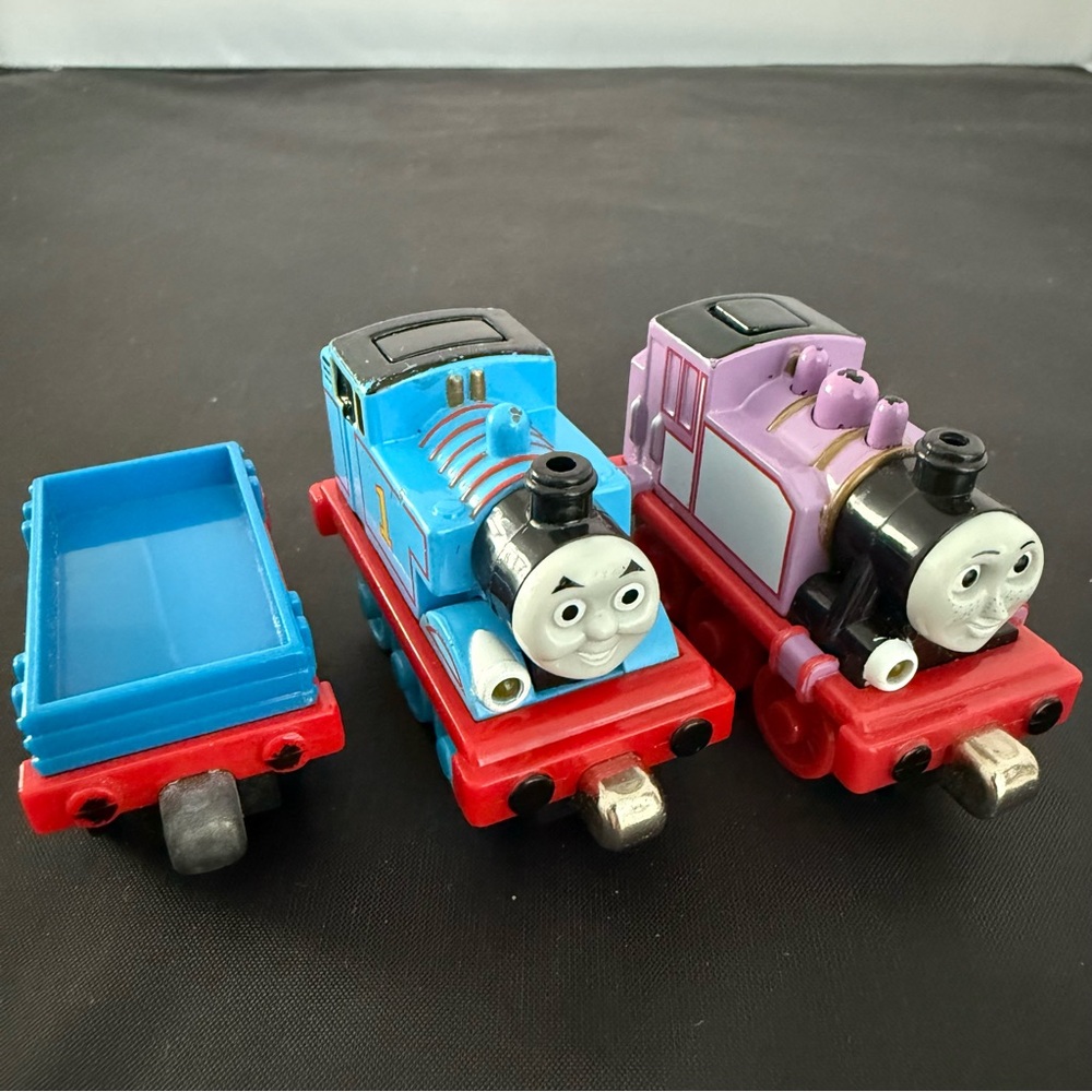 Thomas and Friends Take N Play Lot Talking Rosie Thomas & Cargo Diecast Engine